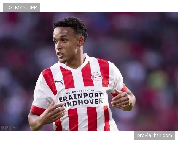 埃因霍温锋线爆发状态火热，强势表现点燃球迷热情