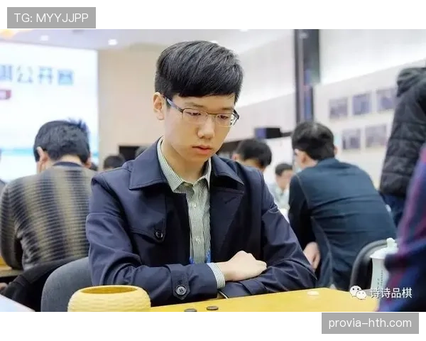 列日青训体系再结硕果，新星闪耀引足坛关注