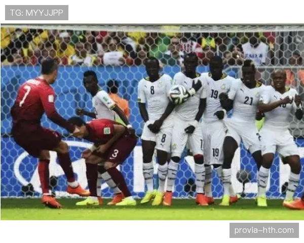 人墙干扰任意球？裁判如何判定“非法阻挡”行为